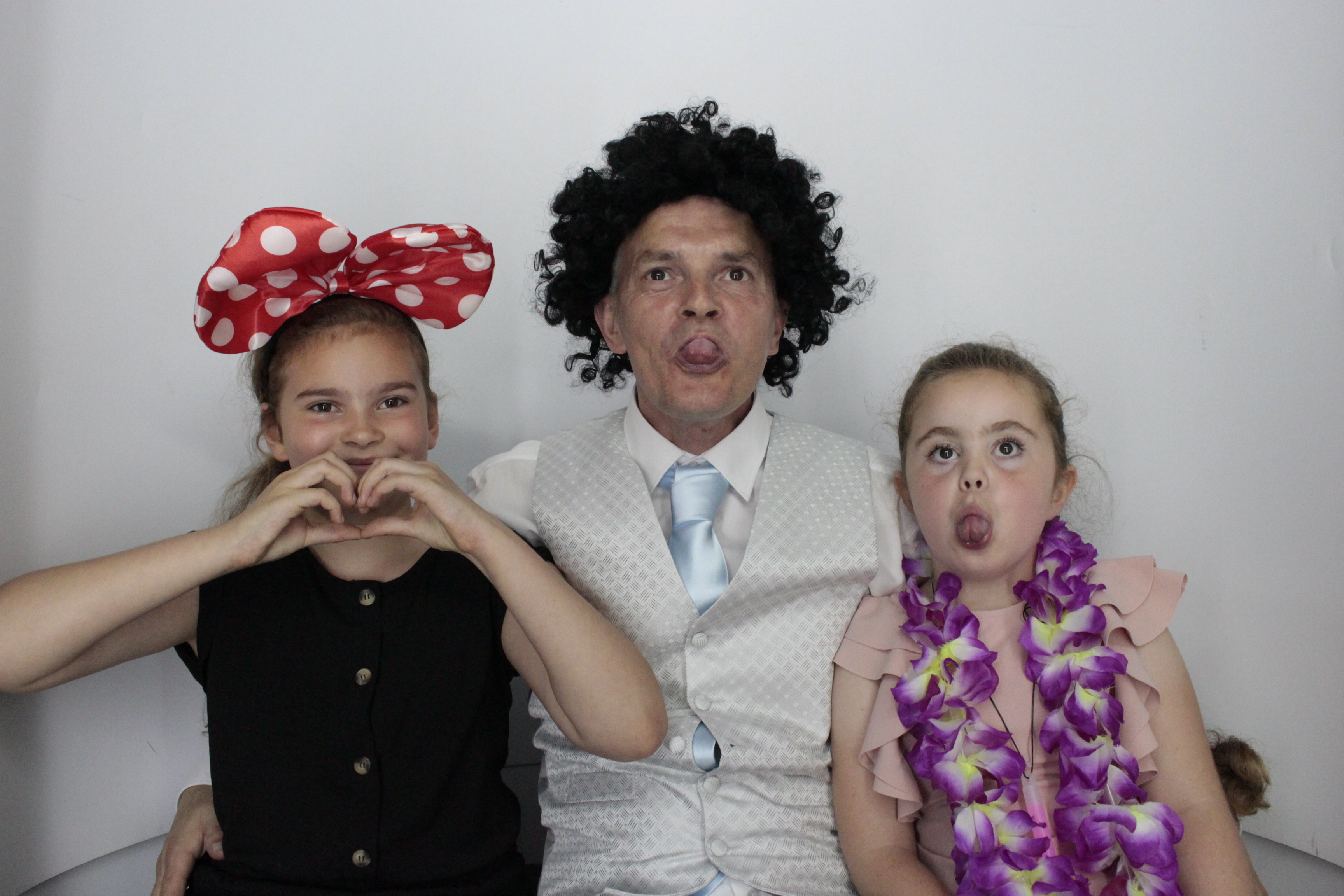 Richard & Karen's Wedding Reception | View more photos from the event at gallery.myphotoboothexperience.co.uk/u/MyPhotoBoothExperienceLtd/Richard-Karens-Wedding-Reception